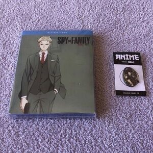 Spy X Family Bundle (PLEASE READ DESCRIPTION)